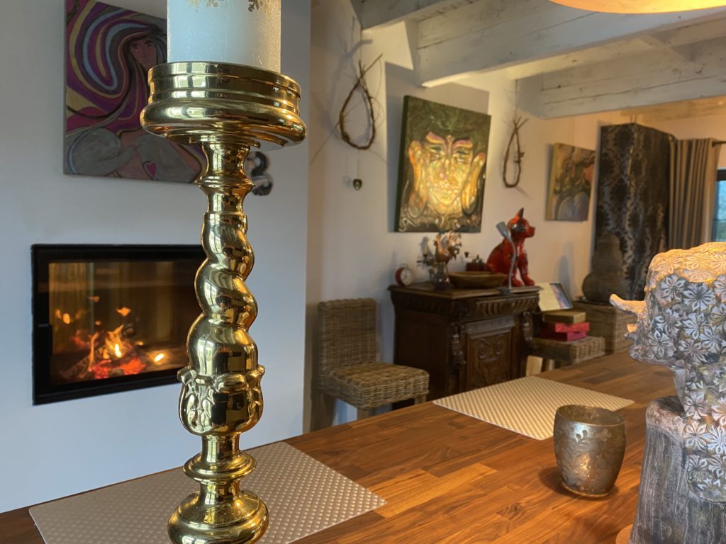 Art Bruges Guestrooms Familykitchen
