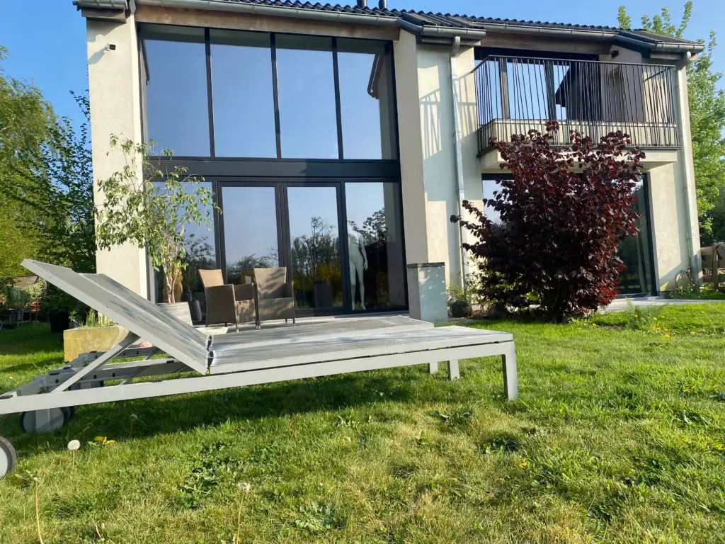 Art Bruges Guestrooms Lodge Loft Terras Lawn
